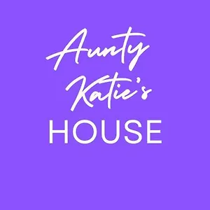  Auberge de jeunesse Aunty Katie's House, Ni Tourist Board Certified & Located On The Main Oldpark Road To Belfast, With Free Continental Breakfast & Free Ultra Fast Sky Internet, Free Sky Sports & Free Sky Cinema, Self-check In After 10pm Gmt