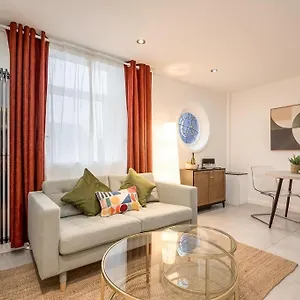 Apartments, Salisbury Apartamento